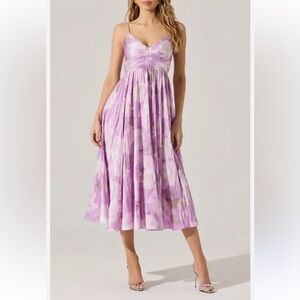 53. Astr the label $128 Maeve Midi Dress